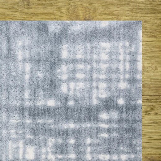 Custom Crystal Ice, 72% UV Stabilized Royaltron polypropylene and 28% Polysilk Area Rug